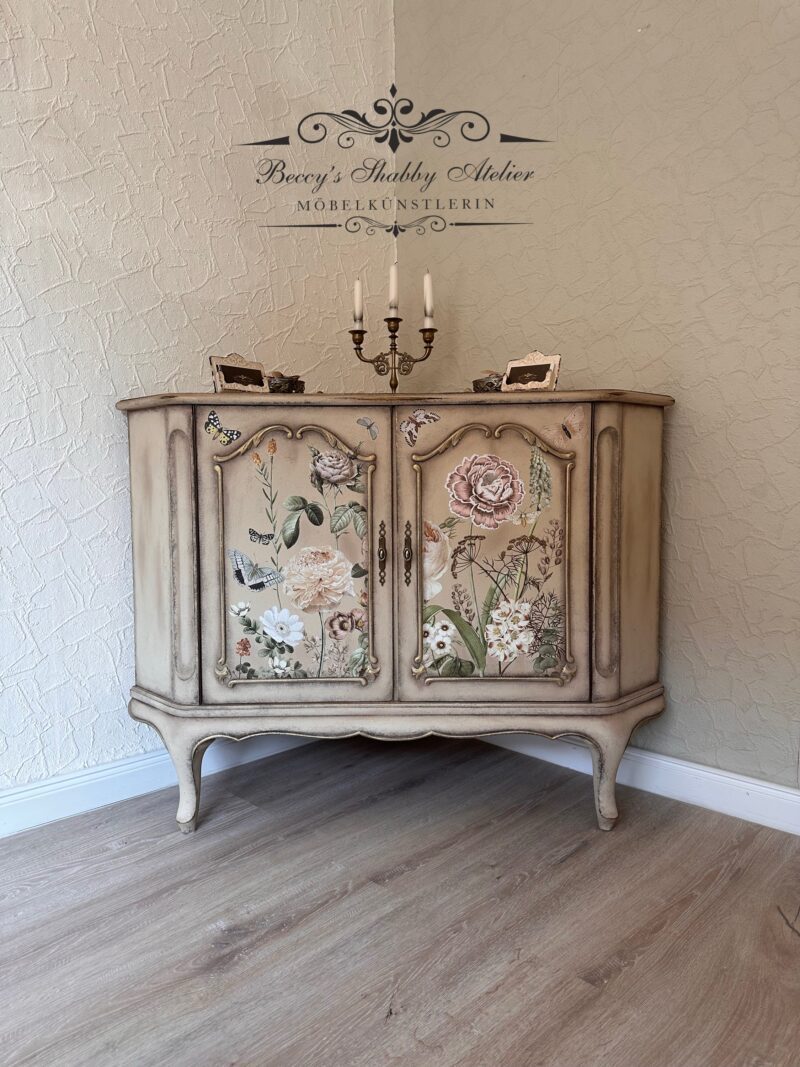 Chippendale Eckschrank All Flowers