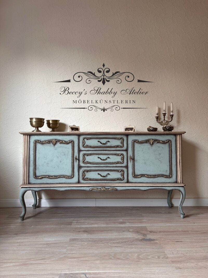Chippendale Kommode Les Roses