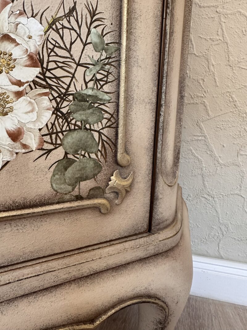 Chippendale Eckschrank All Flowers – Bild 10